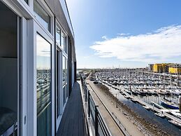 Penthouse With Beach View