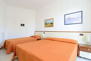 Bright Flat on the Beachfront