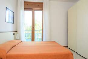 Bright Flat on the Beachfront