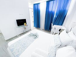 DUCASSI SUITES STUDIOS HOTEL BEACH CLUB