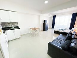 DUCASSI SUITES STUDIOS HOTEL BEACH CLUB