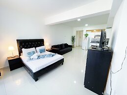 DUCASSI SUITES STUDIOS HOTEL BEACH CLUB