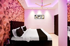Super Townhouse Oak Kanpur