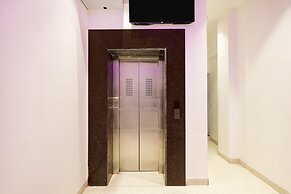 Super Townhouse Oak Kanpur