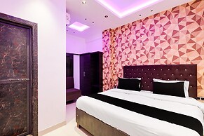 Super Townhouse Oak Kanpur