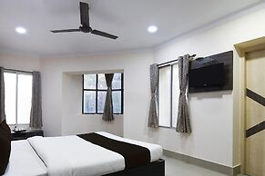 Classic With Twin Bedrm Guest Home