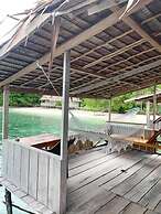 Gibran Dive Guest House