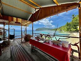 Gibran Dive Guest House