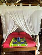 Gibran Dive Guest House