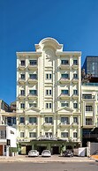 The Sun Hotel