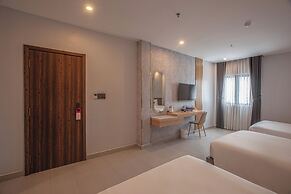 The Sun Hotel