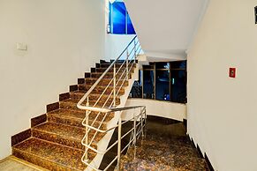 Super Townhouse Hatigaon