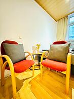 Spacious Private Room Near FAC Platz