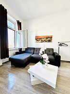 Cozy Studio Apartment Near FAC Platz