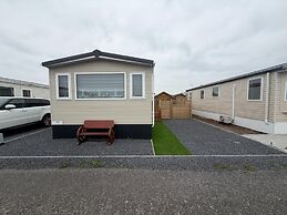 Mobile Home With Garden and Terrace