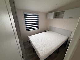 Mobile Home With Garden and Terrace