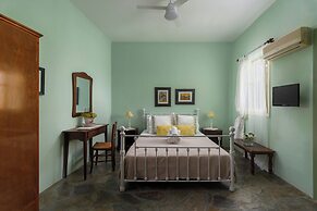 Saint Louis Suites