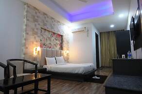 Hotel Four Star