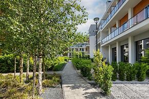 Comfortable 2-room Apartment, Indoor Pool