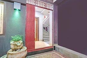 Classic With Balconyir Luxuria