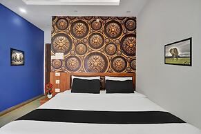 Classic With Balconyir Luxuria