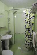 Sukhrob Barzu Hotel