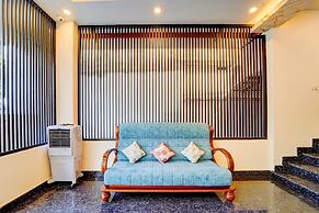 Super Townhouse Kalady