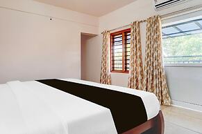 Super Townhouse Kalady