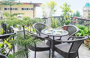 Hotel Broadway Mall Road Darjeeling
