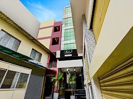 Deluxe Hotel Sri Varaahi inn