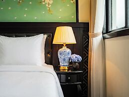 Cozy Bay Grand Cruise