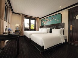 Cozy Bay Grand Cruise