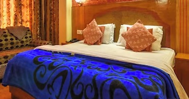 HOTEL K-I-N-G PALACE