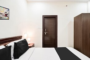 Deluxe Halcyon Madhapur