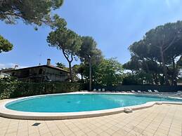 Cozy Accommodation With Shared Pool