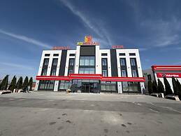 AQ MYRZA Inn