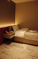 AQ MYRZA Inn