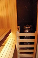 AQ MYRZA Inn