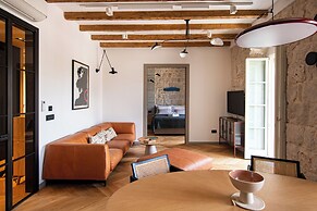 Santa Croce Suite by DuHomes