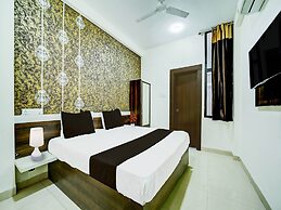 Deluxe Hotel Sp14