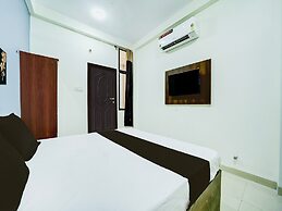 Deluxe Hotel Sp14