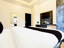 Classic With Balconysuper Townhouse Pahadiya