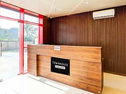 Classic With Balconysuper Townhouse Pahadiya