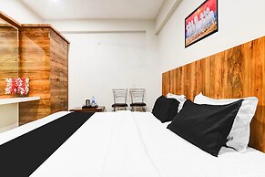 Deluxevirat Hotel And Restaurant