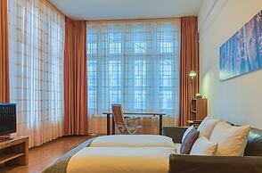 Juno Rooms & Apartments