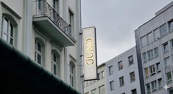 Juno Rooms & Apartments