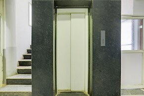 Deluxe Sri Krishna Nilaya