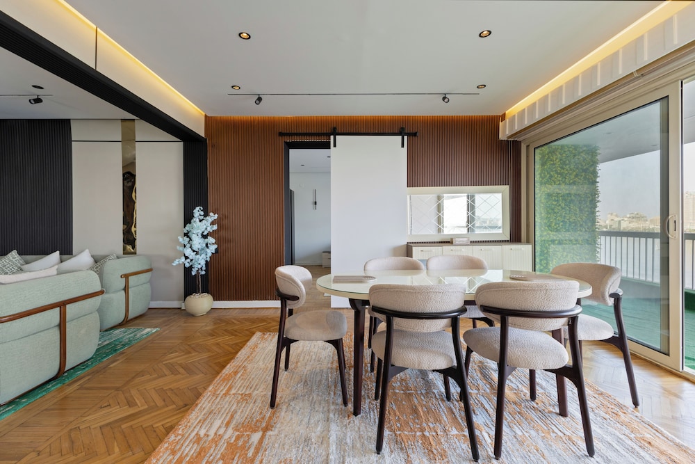 ELITE Premium 4BR Nilefront Apartment