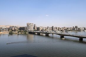 ELITE Premium 4BR Nilefront Apartment