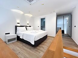 My Sunset Suite Apartments